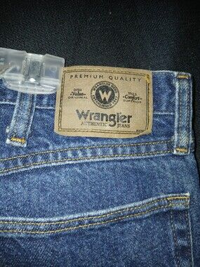 Wrangler Mens Denim Jeans Size 36 x 32 Blue High Rise Straight Leg 5 Pockets